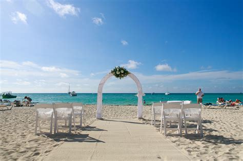 Aruba Destination Wedding At Riu Palace Aruba