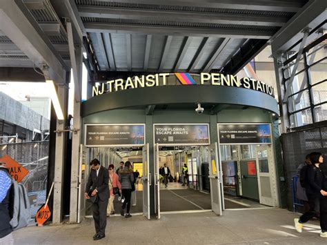 How To Take The Train To MetLife Stadium From NYC