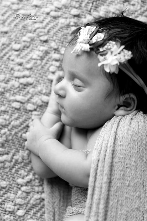 1 Month Newborn Girl Photo Session Edita Photography