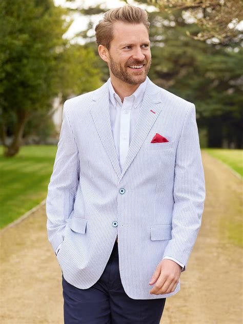 Summer Elegance Redefined The Essential Guide To Men S Seersucker Suit