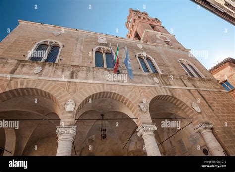 Pienza architecture hi-res stock photography and images - Alamy