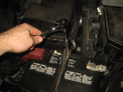 Toyota Highlander V Automotive Battery Replacement Guide