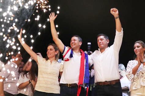 Santiago Peña electo presidente de Paraguay candidato del partido