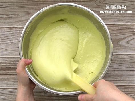 Steamed Pandan Cake Mykitchen En