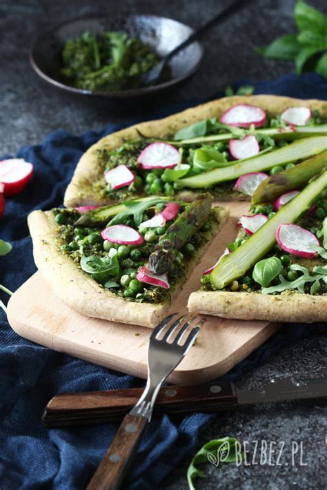 Bezglutenowa Pizza Ze Szparagami I Pesto Wega Ska Bezbez Pl