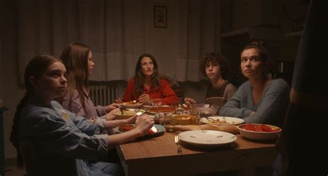 Critique film TONI EN FAMILLE Abus de Ciné