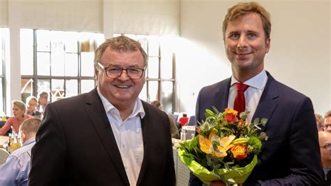 Neuer B Rgermeister In Friedrichshafen