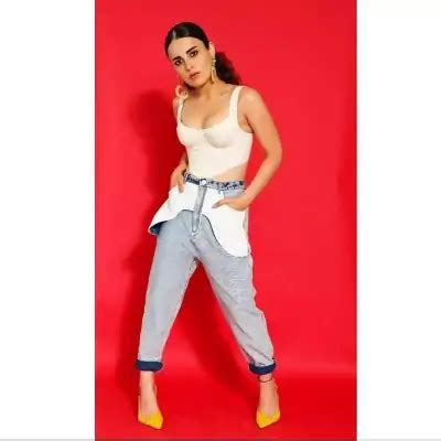 Radhika Madan Top Hot Pics And Photos