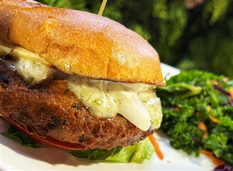 Epiq Food Hall Do You Hear That Lunch Is Calling And Nuvegan Cafe Is