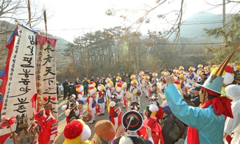 전북특자도 곳곳서 정월대보름굿 행사도민 안녕·풍년을 기원합니다