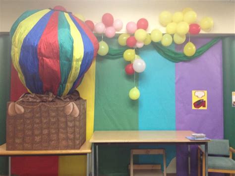 Wizard Of Oz Hot Air Balloon School Carnival Air Balloon Balloons