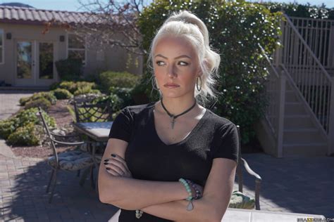 Mlib Danielle Derek Writers Cock Block Porn Pic