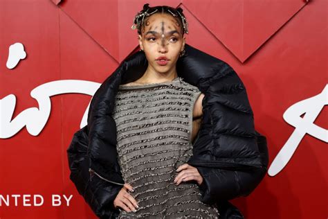 Fka Twigs At Fashion Awards 2022 In London 12052022 Hawtcelebs