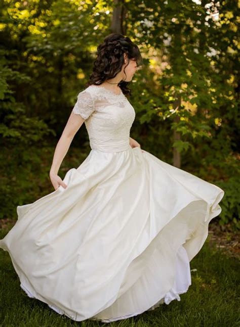 48 Beautiful Modern Vintage Wedding Dresses Design