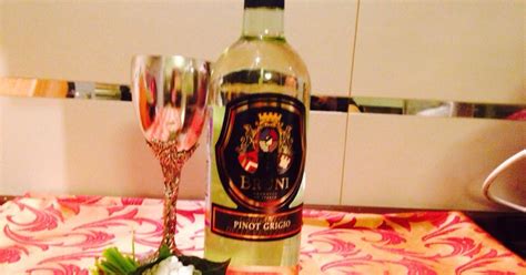 Вино Bruni Pinot Grigio - Пиво, вино, другие напитки и вкусная еда