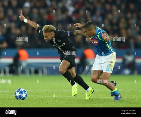 Paris Saint Germain Ssc Napoli Uefa Champions League Group C Neymar