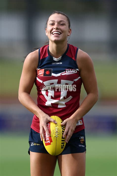 Aflw 2023 Training Brisbane 221123 A 45152082 Afl Photos