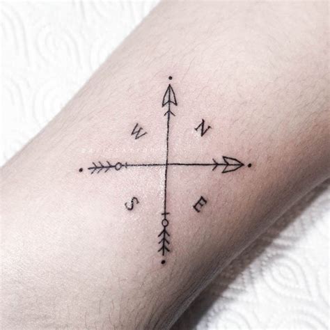 Hermosos Tatuajes De Br Julas Con Significado Best Mystic Zone