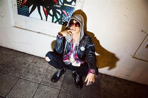 渋谷龍太さんのインスタグラム写真 渋谷龍太instagram「shinjuku生まれ、shinjuku育ち。 写真 Soxwhat88 新宿 Schott