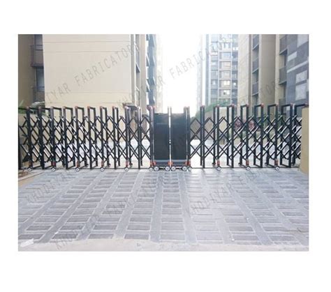 Stainless Steel Automatic Retractable Gates For Factory At Rs 300sq