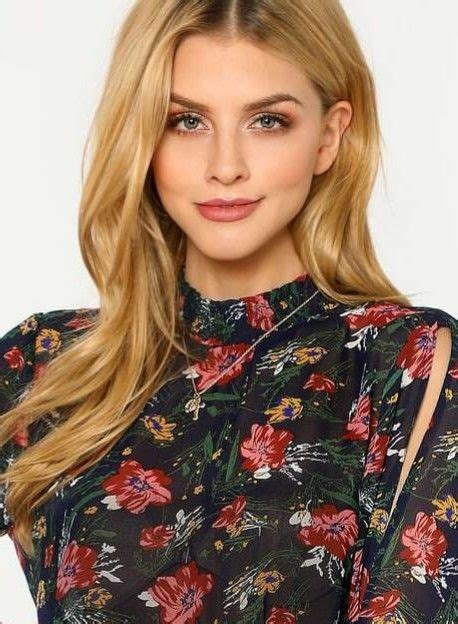 Fashion Models Womens Fashion Victorias Secret Marina Laswick