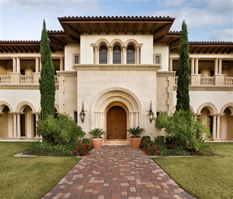 Italian Villa Méditerranéen Façade Austin Par Jauregui