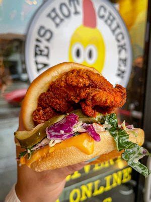 DAVES HOT CHICKEN Updated May Photos Reviews S Broadway Denver