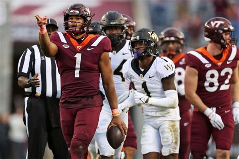 Virginia Tech Qb Kyron Drones Is Growing Into The Qb Designation