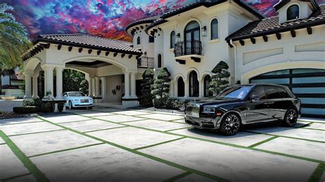 This Mega Mansion Has Every Luxury You Can Dream Youtube