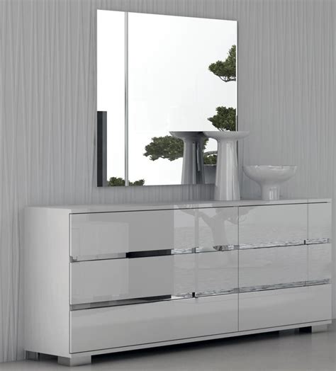 White High Gloss Chest Of Drawers For Bedroom - Bedroom Poster