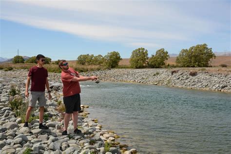 Excursión de pesca en el lago Tekapo GetYourGuide