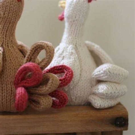 Knit Your Own Chicken With This Free Pattern