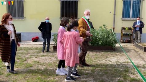 Barbara Inaugurata La Nuova Aula Verde Delle Scuole Primaria E Infanzia