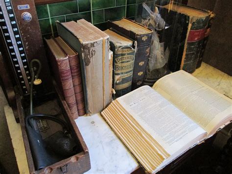 dr watsons books visit london   friends paris books