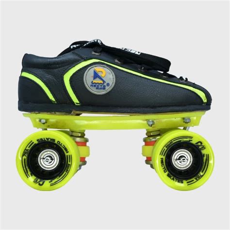 Recto Gravity Rink Quad Skate 62mm 97a 8 Size 49 52 Mm At Rs 6500