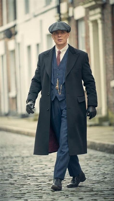 Cillian Murphy in Peaky Blinders in 2023 | Mens stylish t shirts, Mens ...