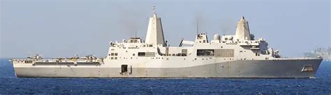 Uss San Antonio Class Lpd 17 Amphibious Transport Dock Landing Platform Dock Amphibious Assault