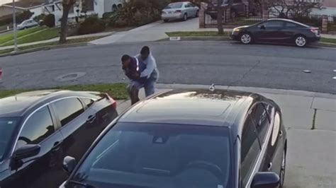 California Mail Carrier Fights Back After Getting Sucker Punched Video