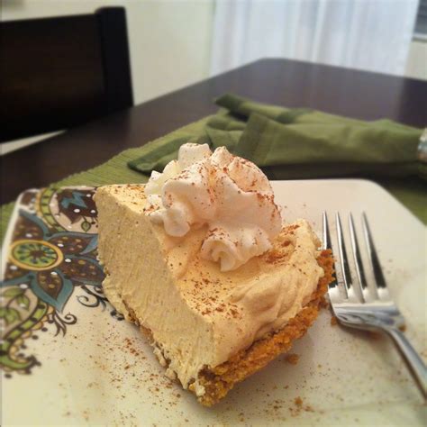 Shades of Gray: Cream Cheese Pumpkin Pie