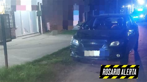 Lo Acribillaron Mientras Cerraba El Auto Rosario Alerta