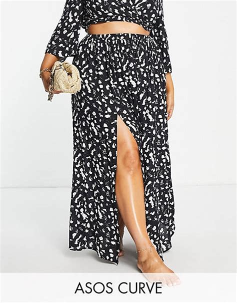 Asos Design Curve Gekräuselter Maxi Strandrock Mit Muster In Schwarz