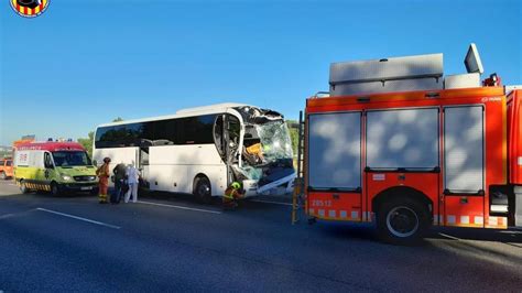 Accidente Trafico Valencia Hoy Siete Heridos En Un Accidente Con Un