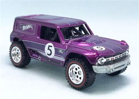 Ford Bronco R Hot Wheels Collector Edition