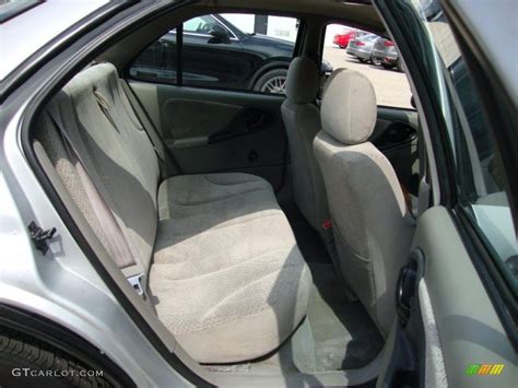 Ultra Silver Metallic Chevrolet Cavalier Ls Sedan Photo