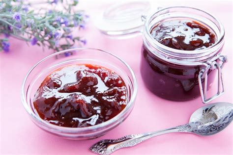 Желе из чернослива – простой и вкусный рецепт, как приготовить пошагово
