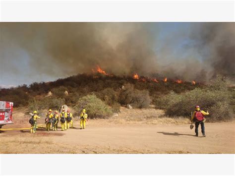 Murrieta Brush Fire Injures Firefighter; 100% Contained | Murrieta, CA ...