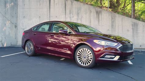 Ford Fusion Hybrid Platinum