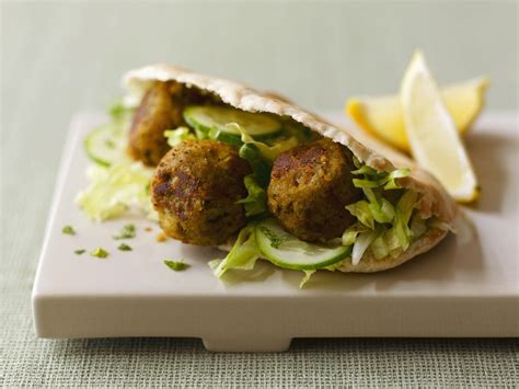 Falafel Im Pitabrot Rezept EAT SMARTER