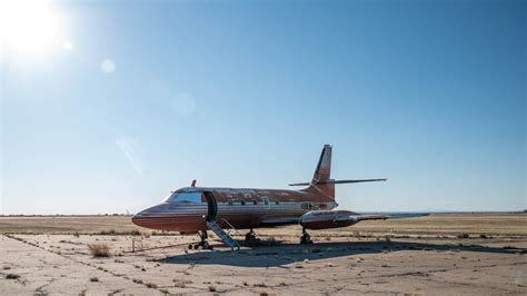 Not Even a $6M Restoration Would Get Elvis Presley's Lockheed Jetstar ...