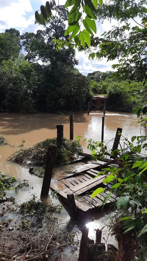 Comunidades Indígenas Isoladas Por Chuva Enfrentam Dificuldades De